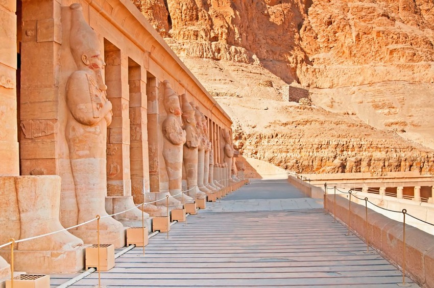 Luxor Totentempel der Hatschep