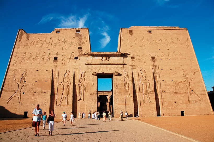 Edfu_Tempel_Pylon